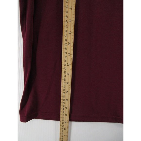 Under Armour Shirt Medium Red Gym Running Logo Pullover Top Preppy - Picture 5 of 11